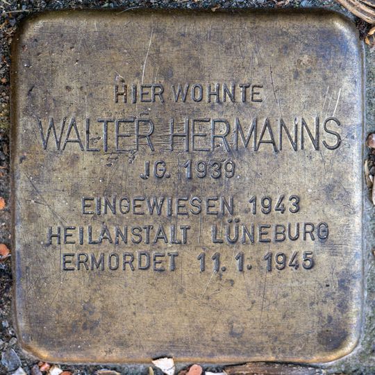 Stolperstein dedicated to Walter Hermanns