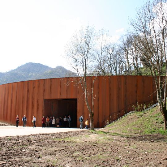 Parque de la prehistoria de Teverga