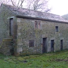 Outbuilding to south west of Coldwell Clough Farmhouse