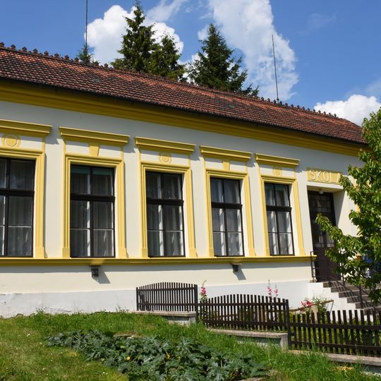 Former protestant school in Lysá nad Labem