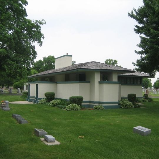 Pettit Memorial Chapel
