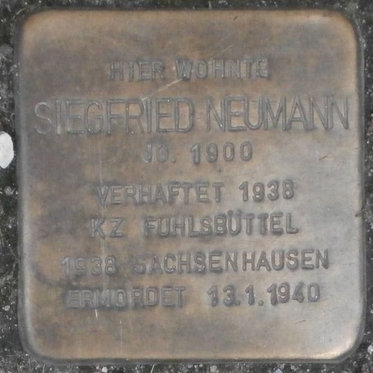 Stolperstein à la mémoire de Siegfried Neumann