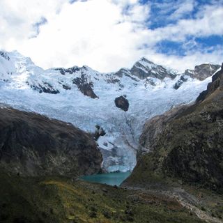 Arhuay Glacier