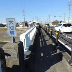 Ōikebashi Bridge