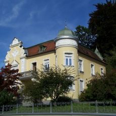 Passauer Straße 77-79