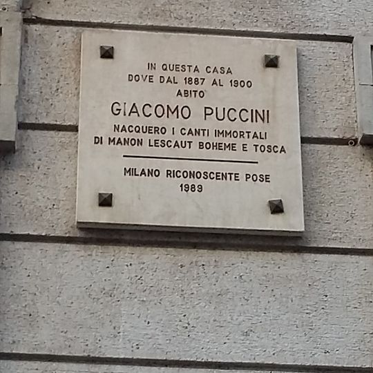 Targa commemorativa a Giacomo Puccini