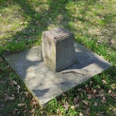 Kříž u Stašovského dubu II