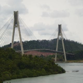 Tengku Fisabilillah Bridge