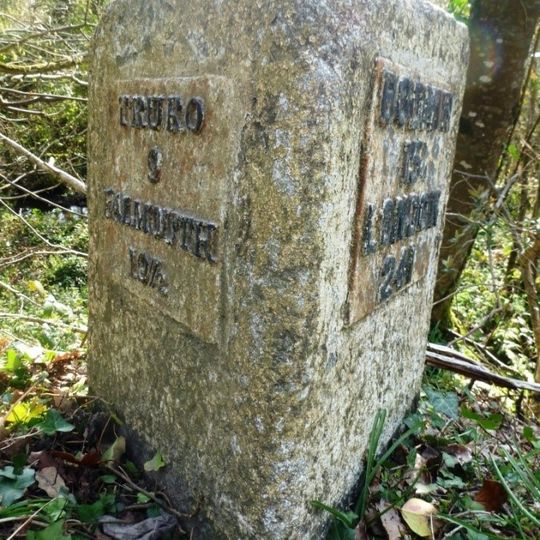 Milestone East Side Of B3275, 140M Ne Of Moorlands