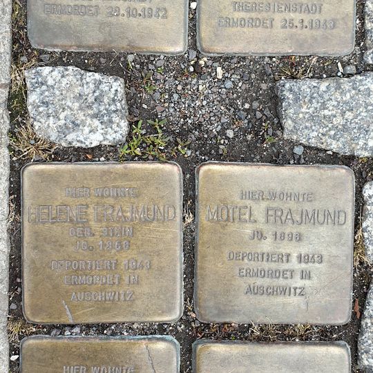 Stolperstein dedicated to Wolfgang Frajmund