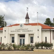 Claremont Council Offices & Surroundings