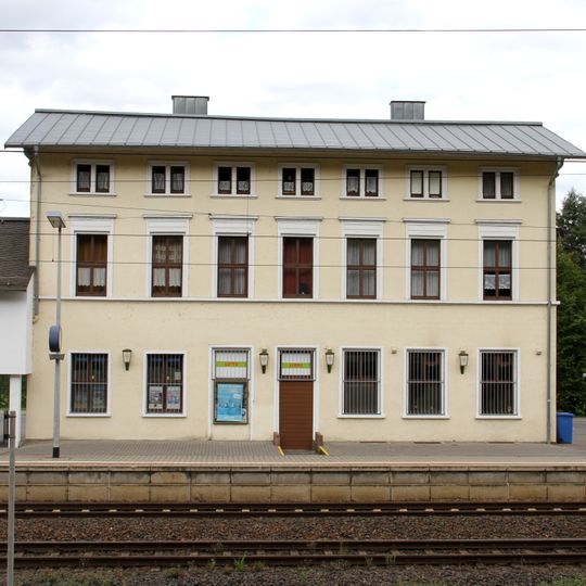 Niederbrechen station