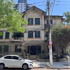 Building at Alameda Ribeiro da Silva, 120