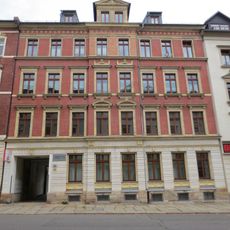 Mietshaus in geschlossener Bebauung Bergstraße 52