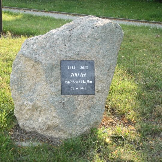 Památník 700 let Hájku