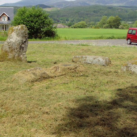 Dunmoid,stone circle 350m NW of Muirend