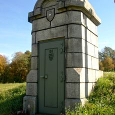 Einsteigtürme und Kanalbrücken Kilb