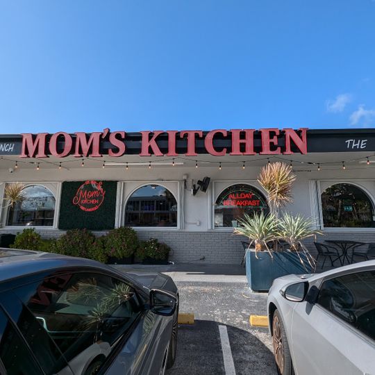 Mom's Kitchen