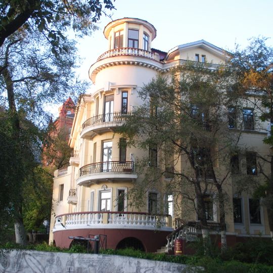 Приморский краевой художественный колледж