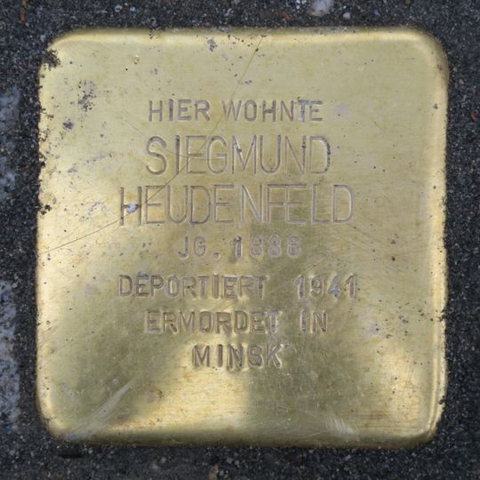 Stolperstein dedicated to Siegmund Heudenfeld
