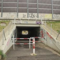 Most dálnice D11 přes Svépravický potok u Xaverovského rybníka