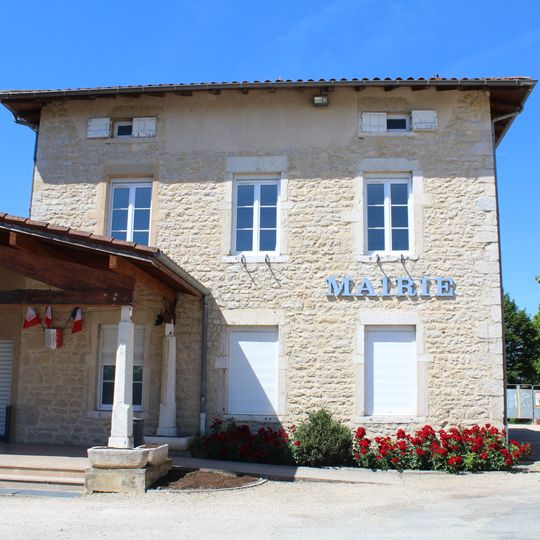 Town hall of Saint-Étienne-du-Bois