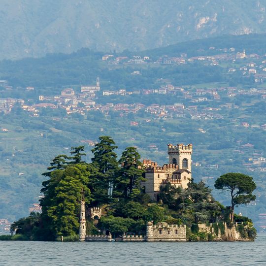 Isola di Loreto Castle