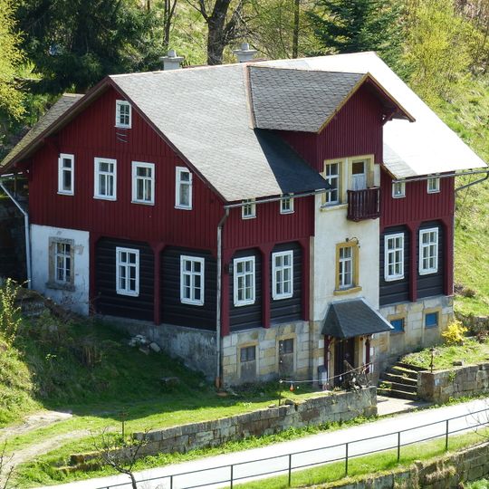 Wohnhaus Dorfbachweg 25