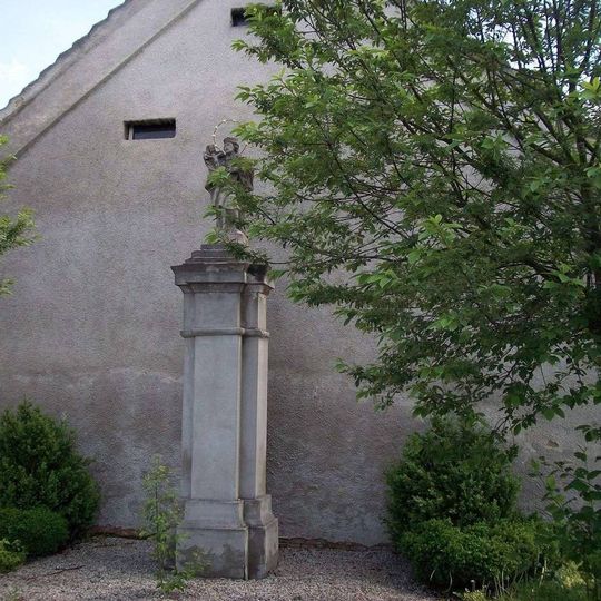 Socha Jana Nepomuckého v Přívěticích