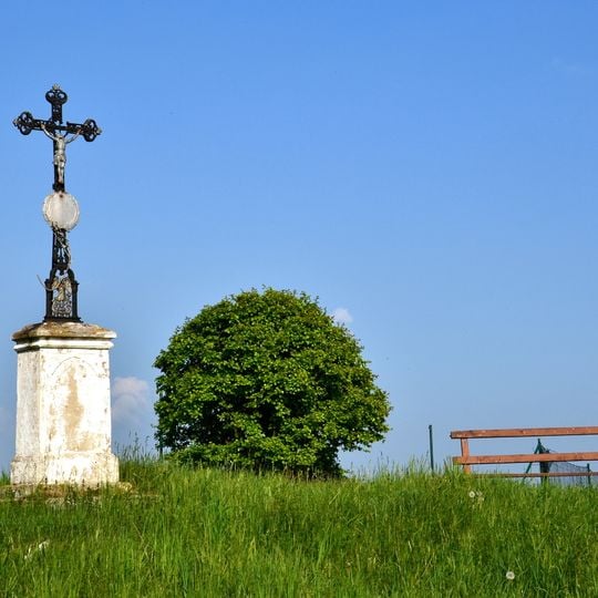 Kříž v osadě Voděrady