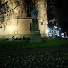 Statue of Earl of Lonsdale