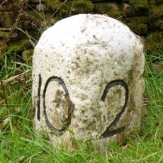 Milestone, between Kearstwick & Old Town