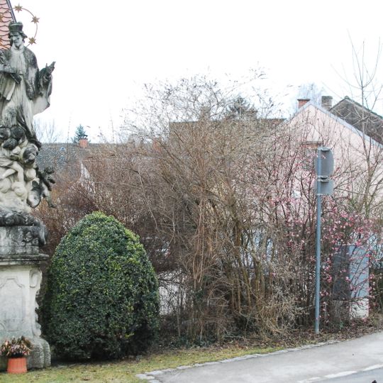 Göllersdorf Statue Johannes Nepomuk