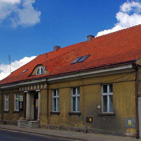 Wały Dąbrowskiego 7