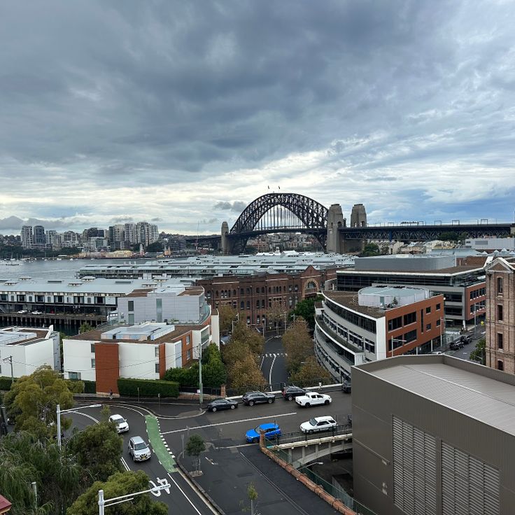 Henry Deane at Hotel Palisade