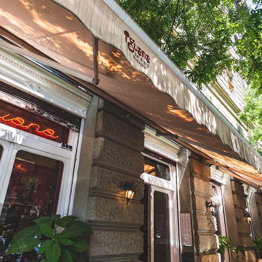 Iguana Bar & Grill