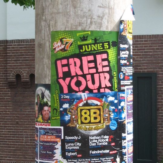 Aanplakzuil Oranjestraat