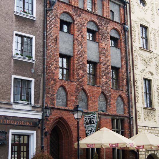 10 Żeglarska Street in Toruń