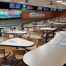 Lakeside Lanes Recreation Center