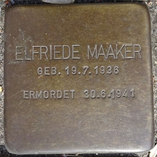 Stolperstein en memoria de Elfriede Maaker