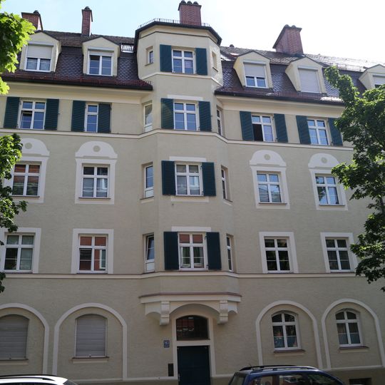 Mietshaus