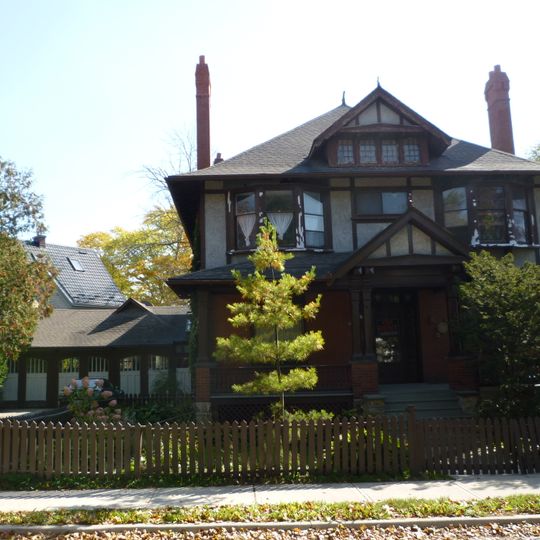 150 Water Street South