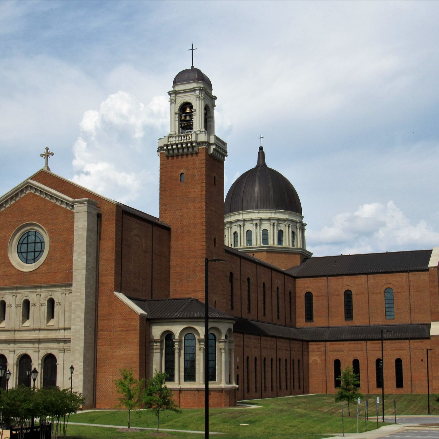 Holy Name of Jesus Cathedral, Raleigh - Catholic cathedral in Raleigh ...