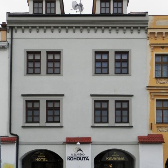 Velké náměstí 21