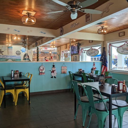 Ryan's Island Cafe