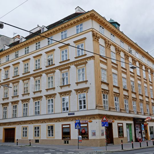 Favoritenstraße 2