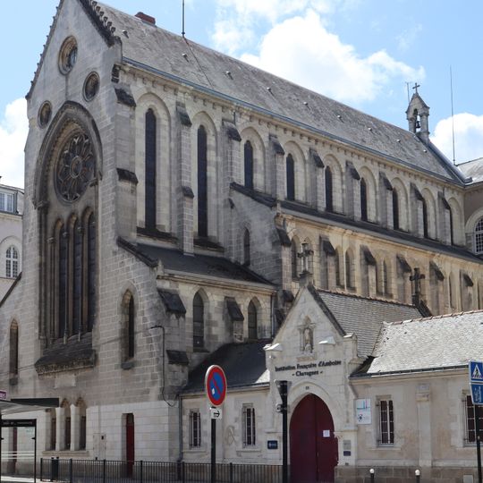 Chapelle de la Bienheureuse-Vierge-Marie du lycée Françoise-d'Amboise