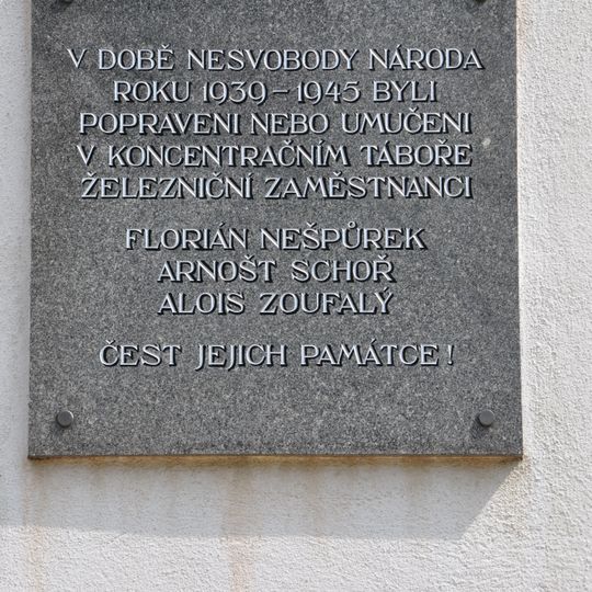 Pamětní deska obětem druhé světové války