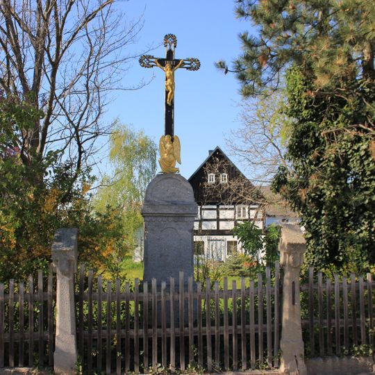 Betkreuz Dorfplatz 19