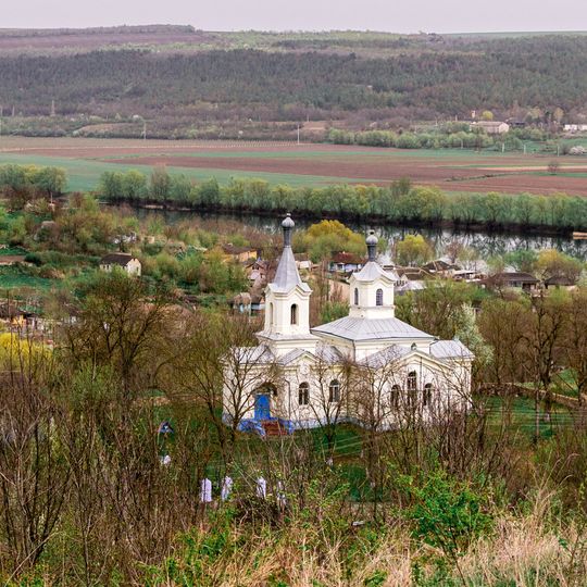 Biserica „Sf. Dumitru”